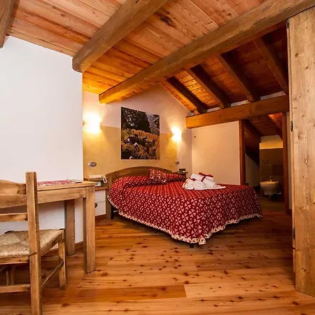 L'or D'echallogne - D'hotes Bed & Breakfast