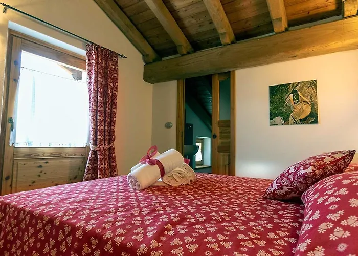 L'or D'echallogne - D'hotes Bed & Breakfast