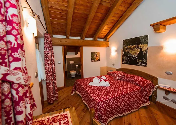 L'or D'echallogne - D'hôtes Alojamento de Acomodação e Pequeno-almoço 4*